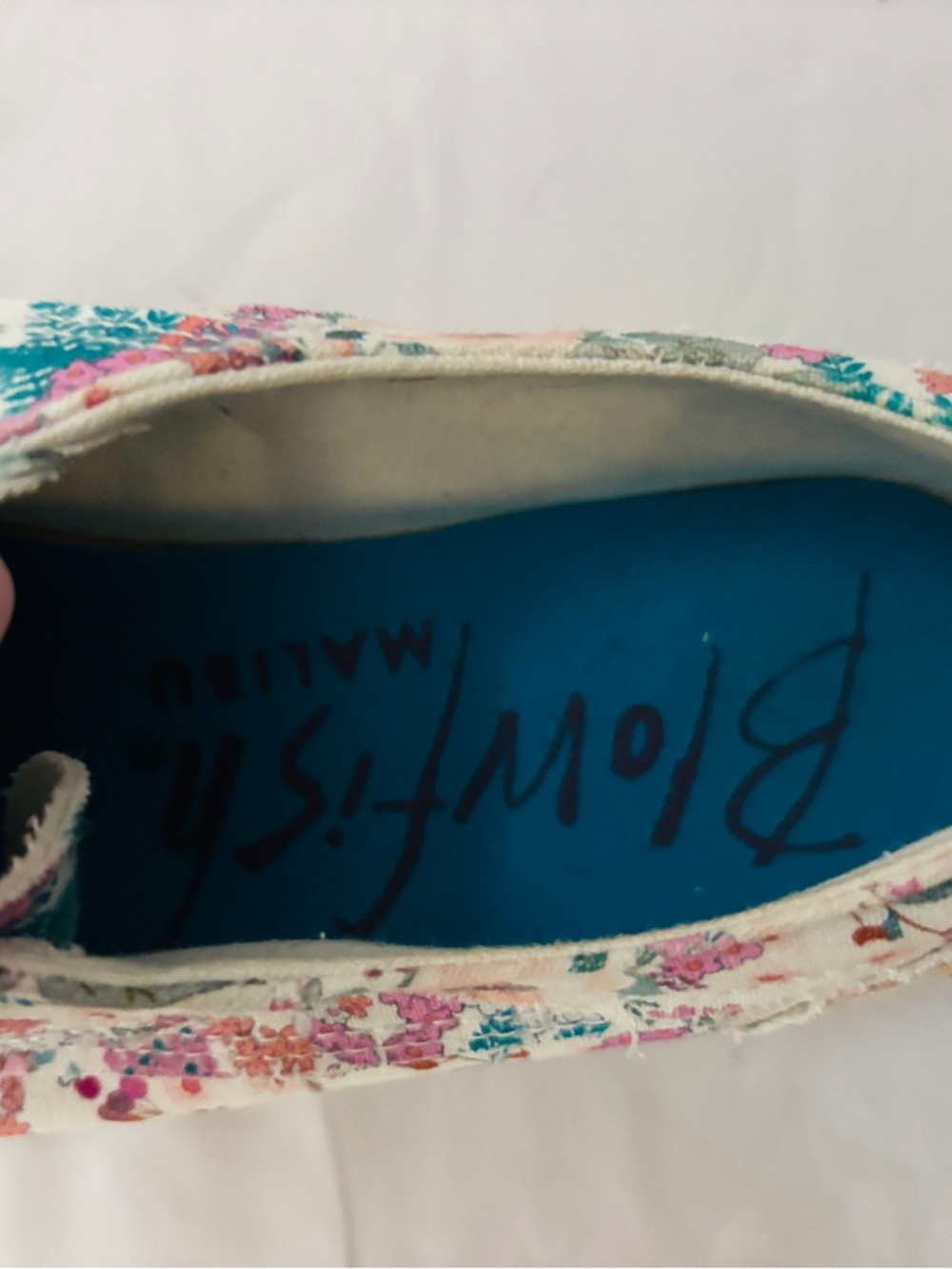 Blowfish Floral Slip-On Sneakers in Cream with Pink & Green Women’s Size 9 - Picture 5 of 10